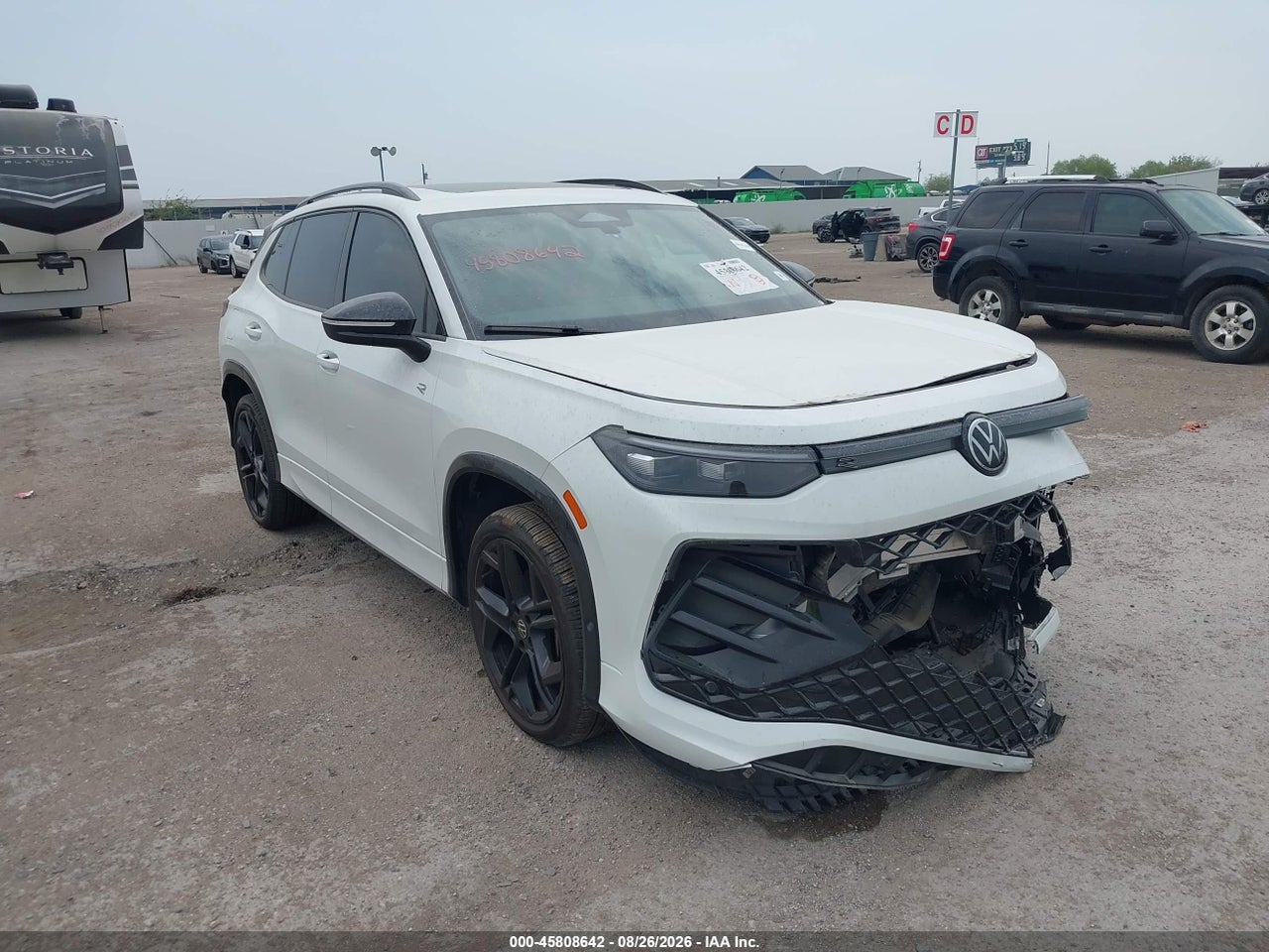 3VVGR7RM5SM****** · 2025 VOLKSWAGEN TIGUAN 2.0T SE R-LINE BLACK