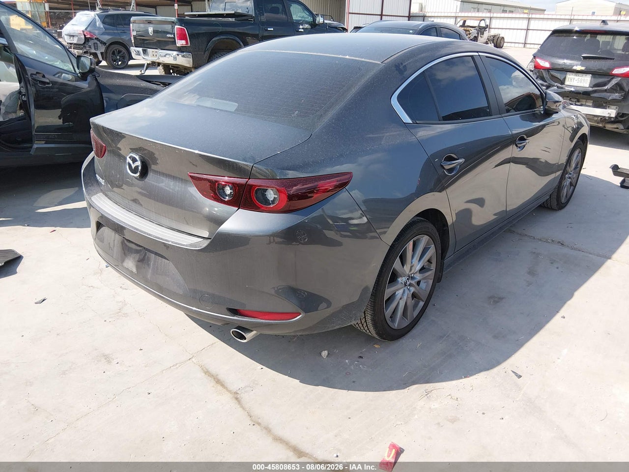 2026 MAZDA MAZDA3 2.5 S PREFERRED · 4/11