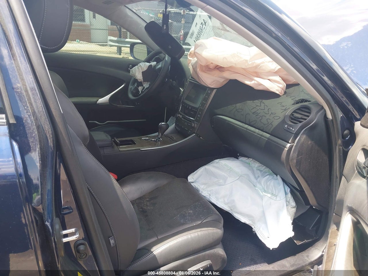 2011 LEXUS IS 350 · 5/11