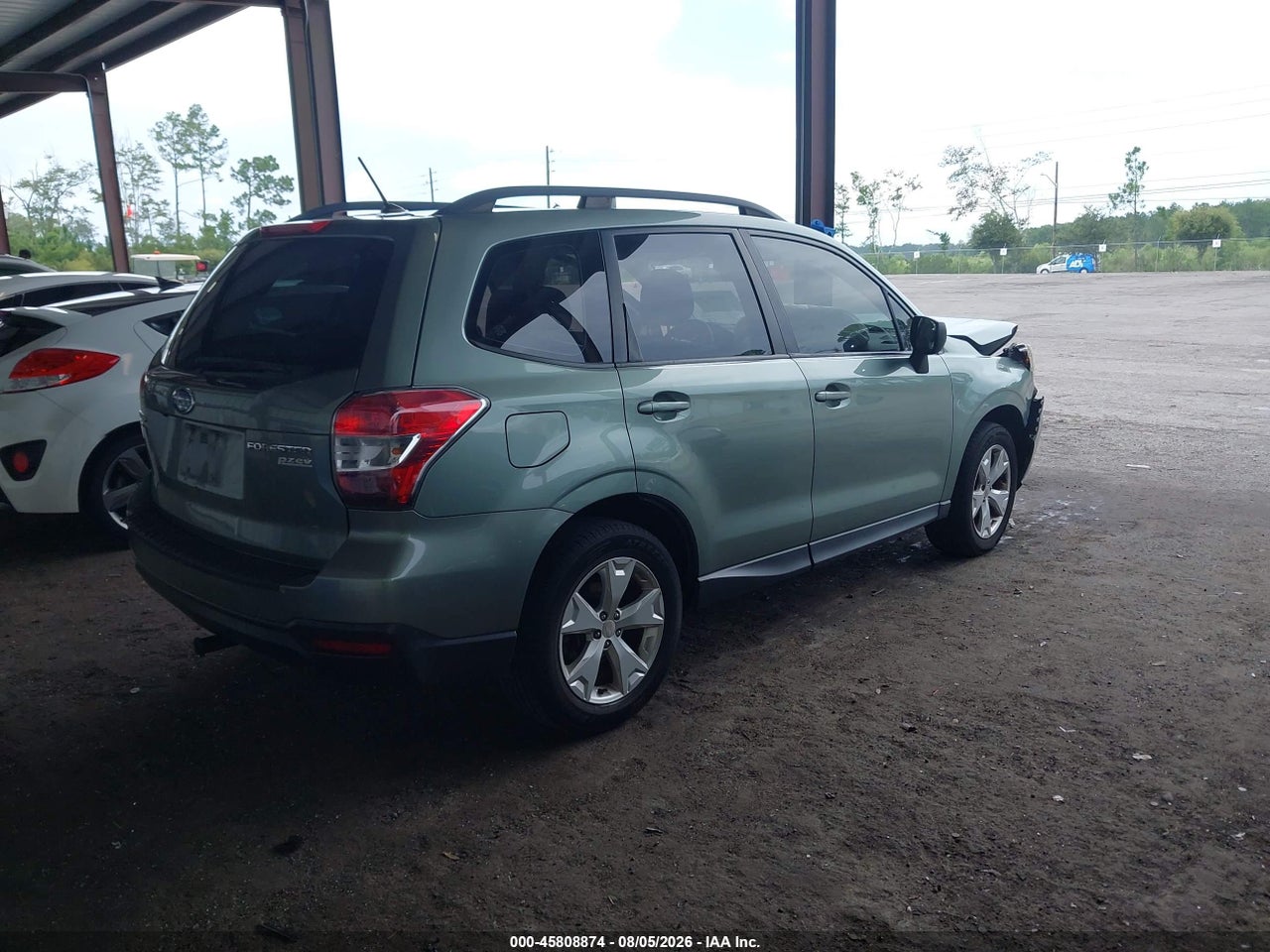 2015 SUBARU FORESTER 2.5I · 4/11