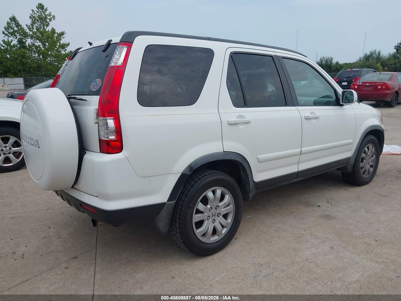 JHLRD78936C****** · 2006 HONDA CR-V SE · 4/7