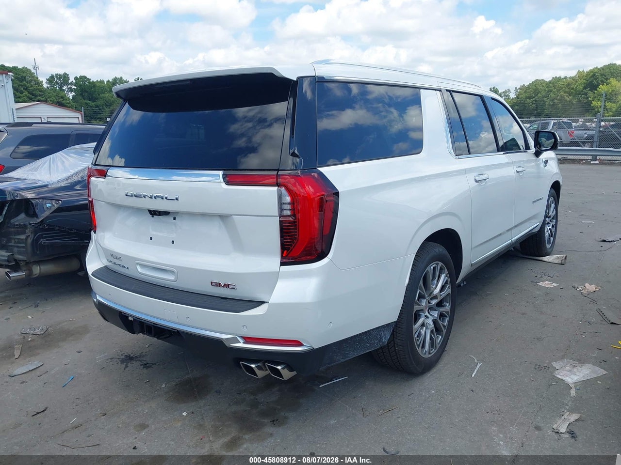 1GKS2JRLXSR****** · 2025 GMC YUKON XL 4WD DENALI · 4/11