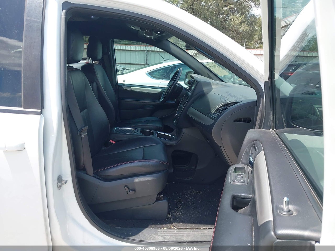 2018 DODGE GRAND CARAVAN GT · 5/11