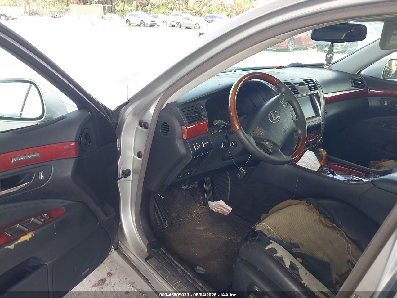 2008 LEXUS LS 460 · 5/11
