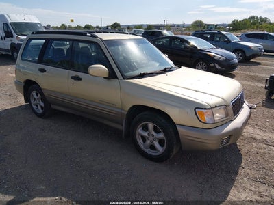 JF1SF65571H****** · 2001 SUBARU FORESTER S