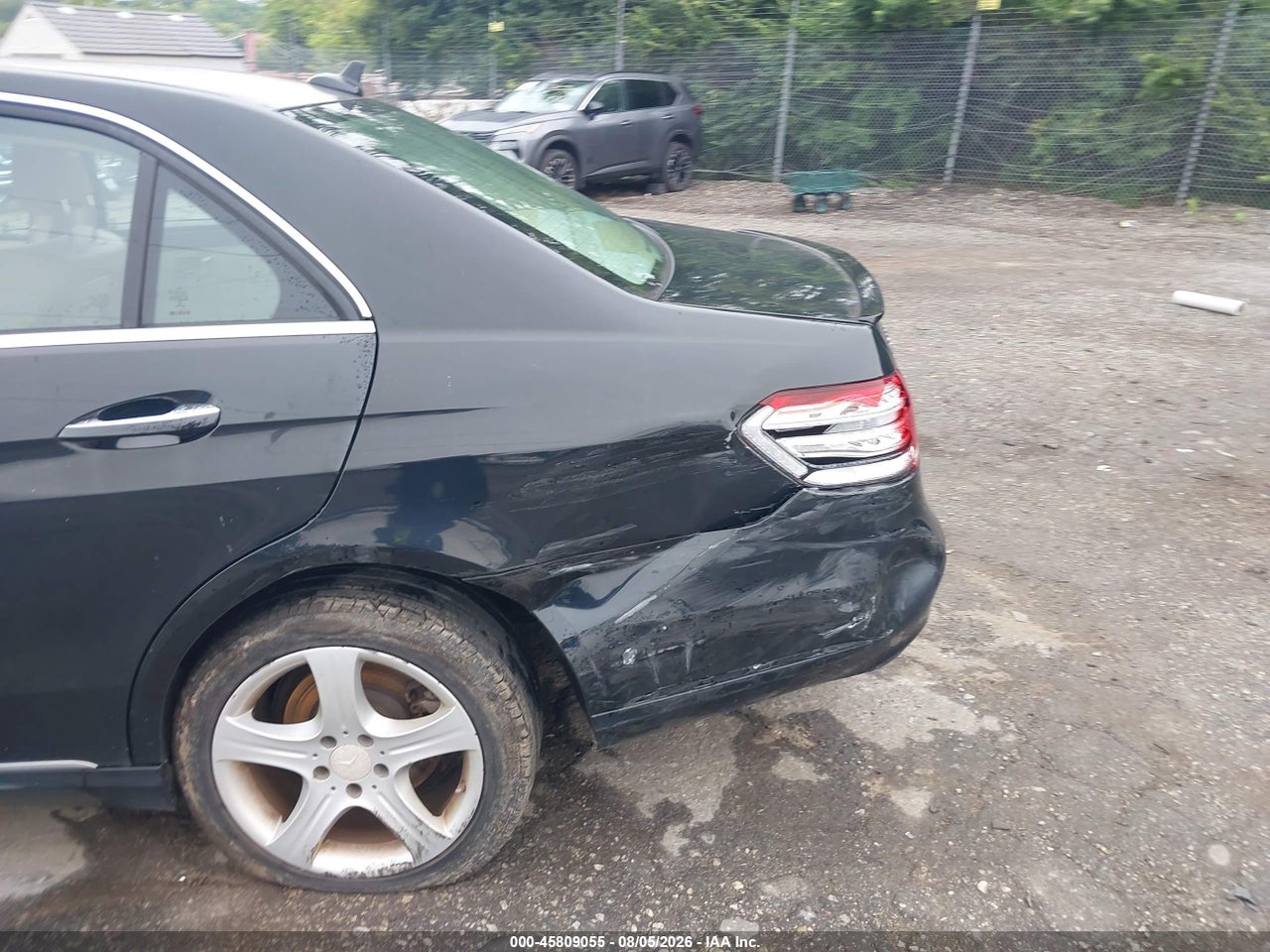 2015 MERCEDES-BENZ E 350 4MATIC · 6/10