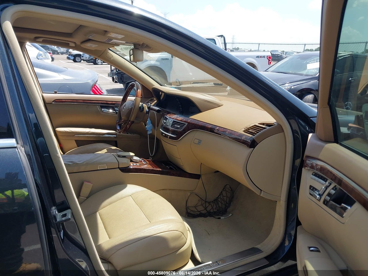 2012 MERCEDES-BENZ S 550 · 5/11
