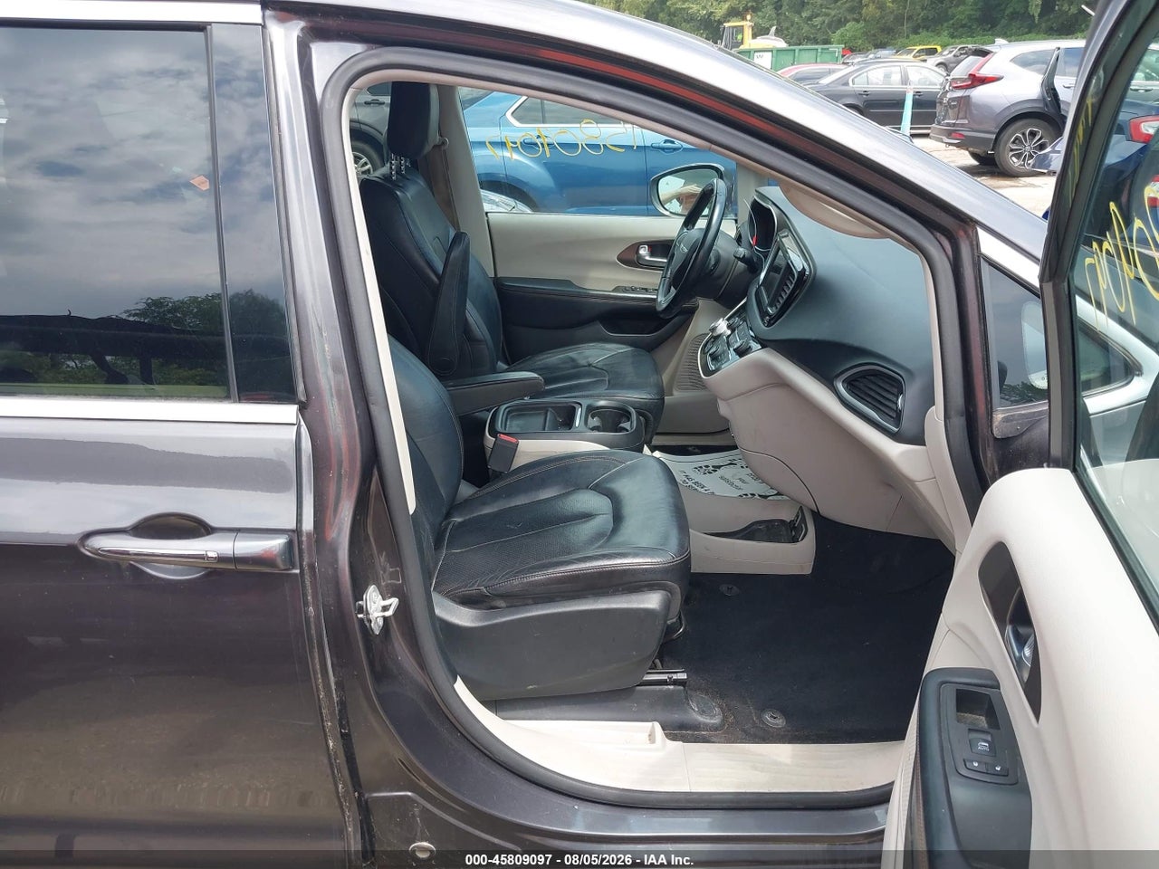2018 CHRYSLER PACIFICA TOURING L · 5/11