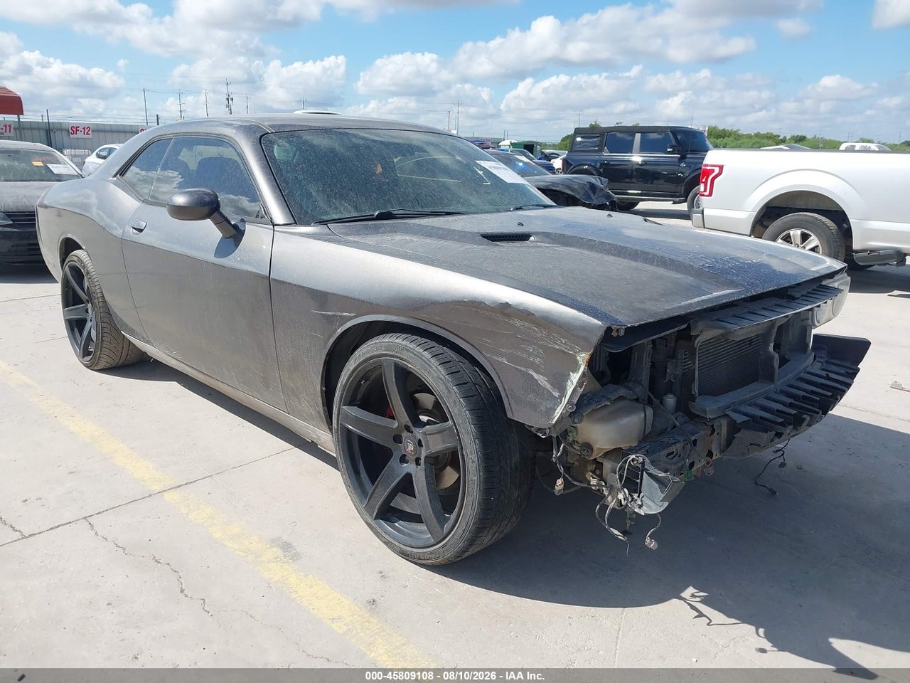 2C3CDYAG8DH****** · 2013 DODGE CHALLENGER SXT