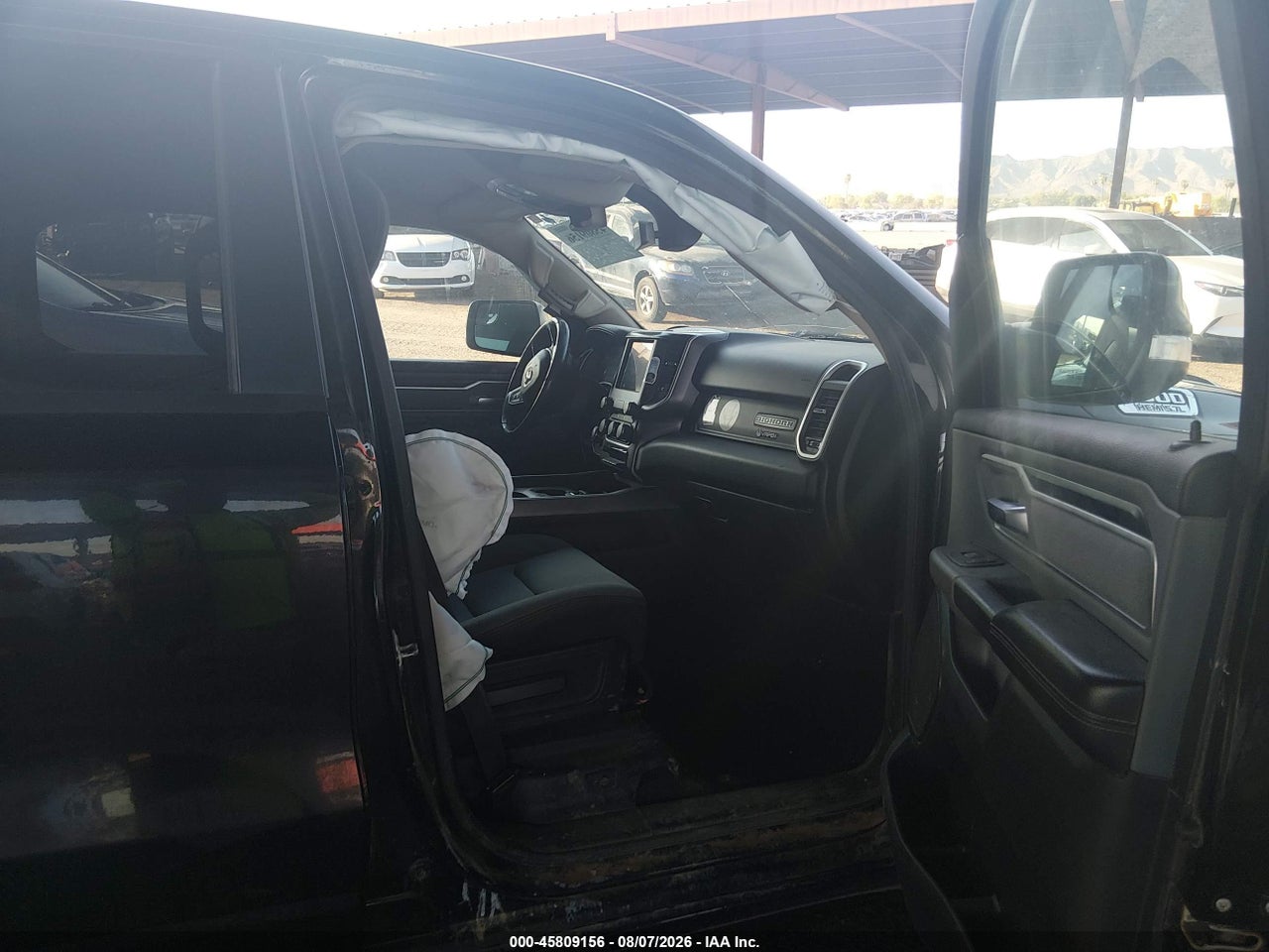 2020 RAM 1500 BIG HORN  4X4 6'4 BOX · 5/11