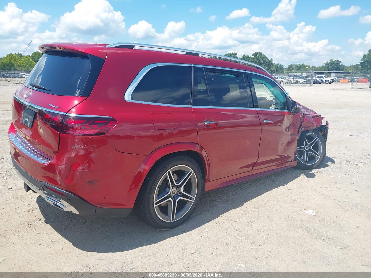 2025 MERCEDES-BENZ GLS 450 4MATIC · 4/10
