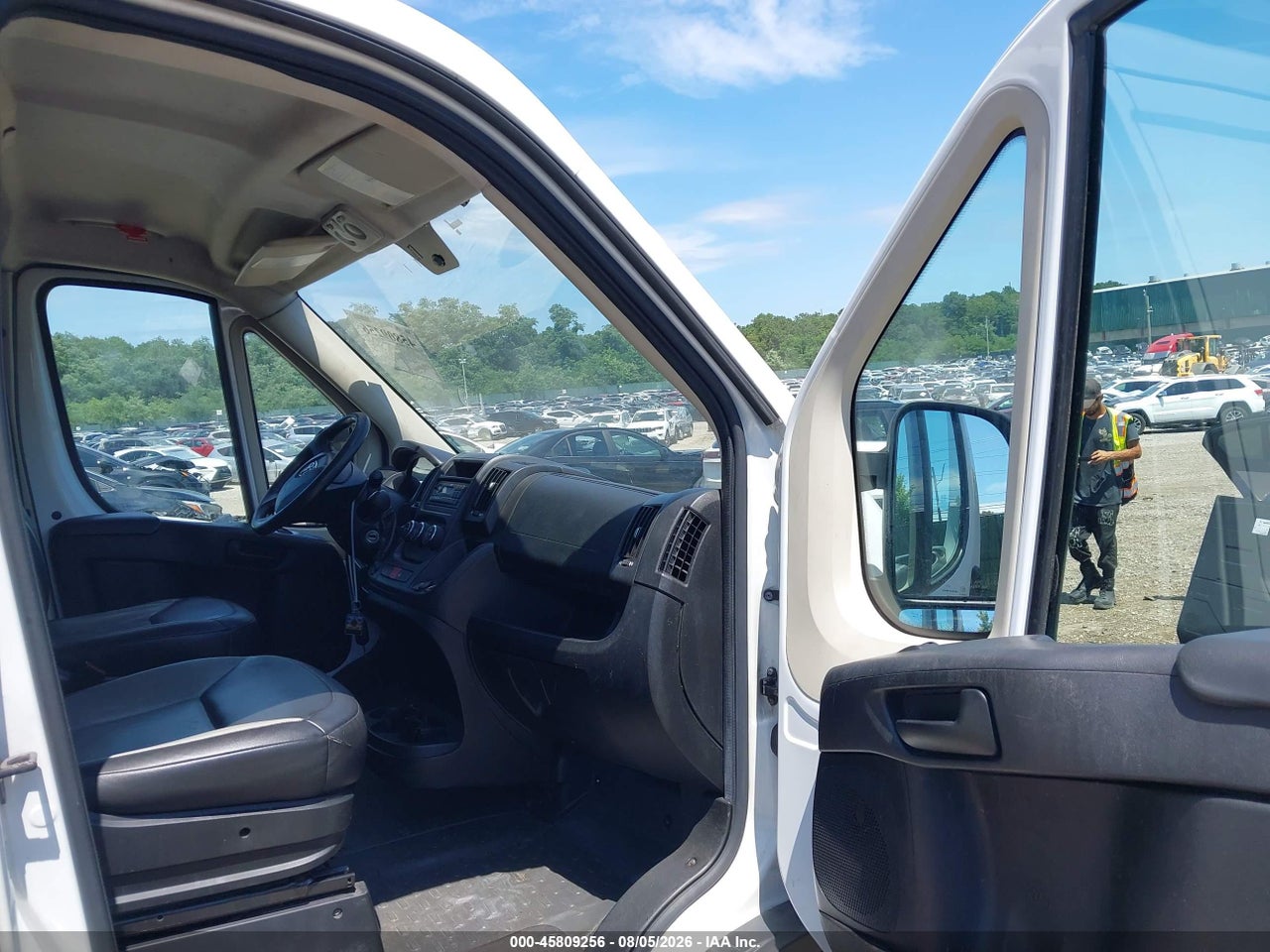 2015 RAM PROMASTER 1500 LOW ROOF · 5/11