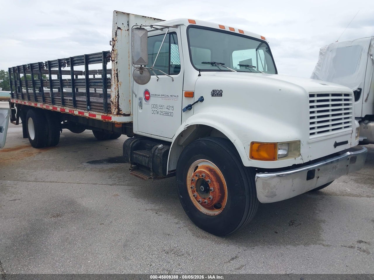 1HTSCABM1WH****** · 1998 INTERNATIONAL 4000 4700