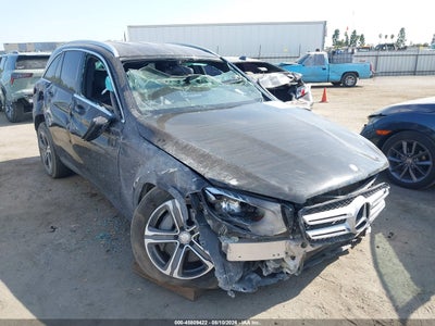 WDC0G4JB7HF****** · 2017 MERCEDES-BENZ GLC 300