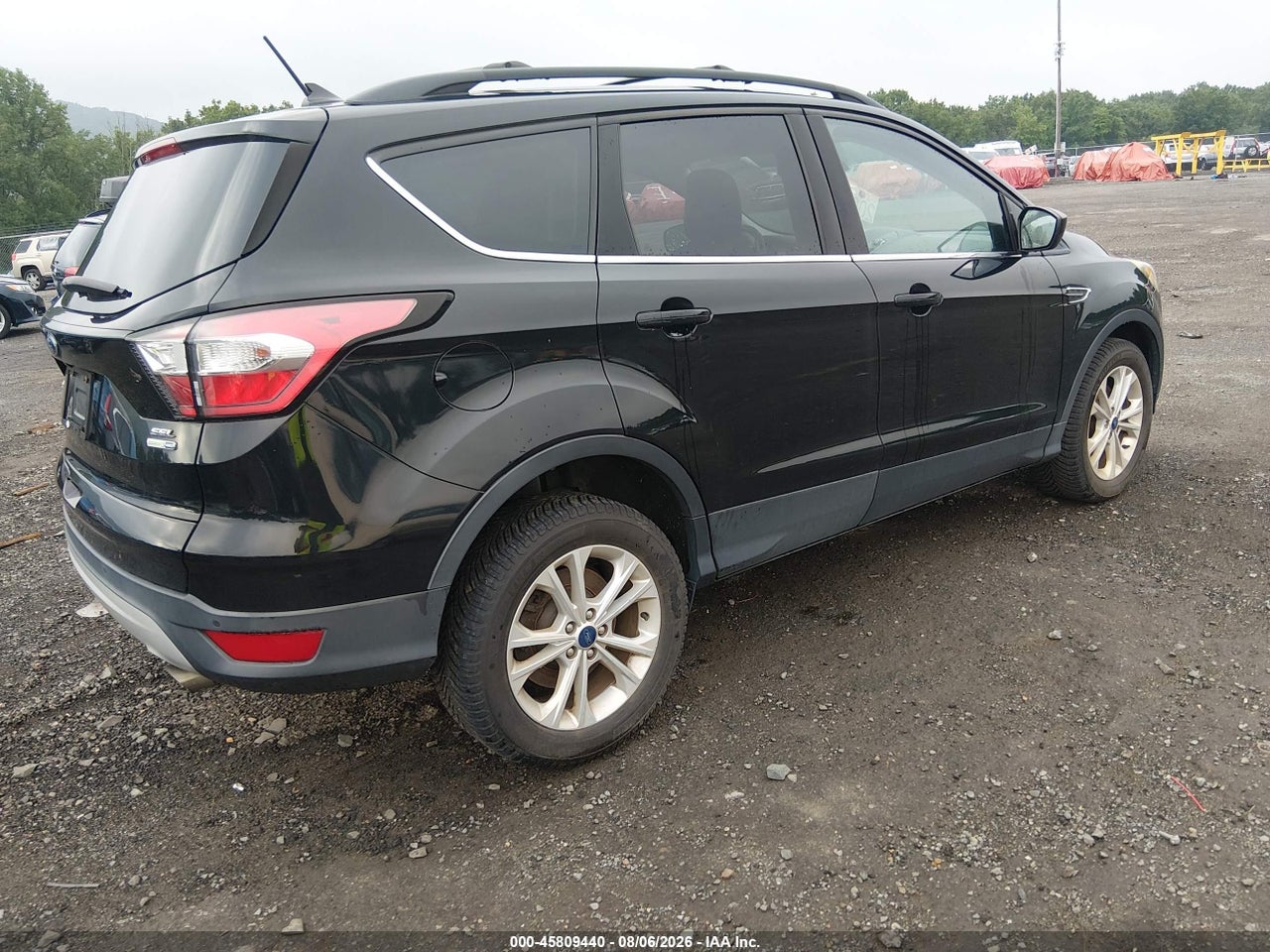 2018 FORD ESCAPE SEL · 4/11