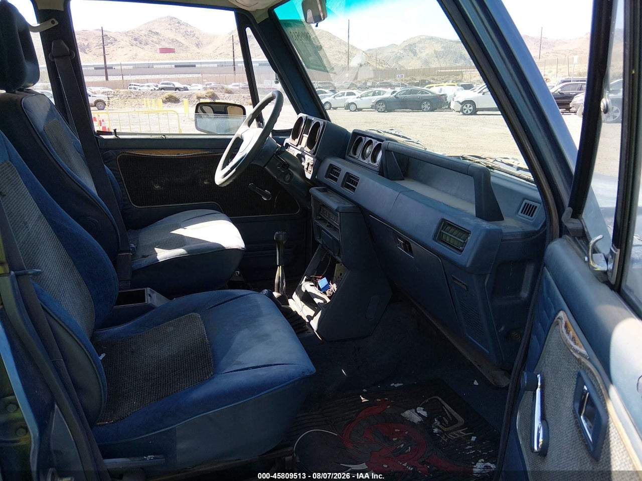 1989 MITSUBISHI MONTERO · 5/10