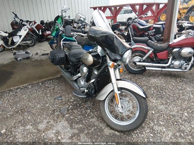 2011 KAWASAKI VN900 D