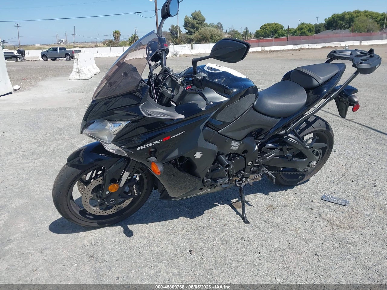 2020 SUZUKI GSX-S1000F A · 2/11