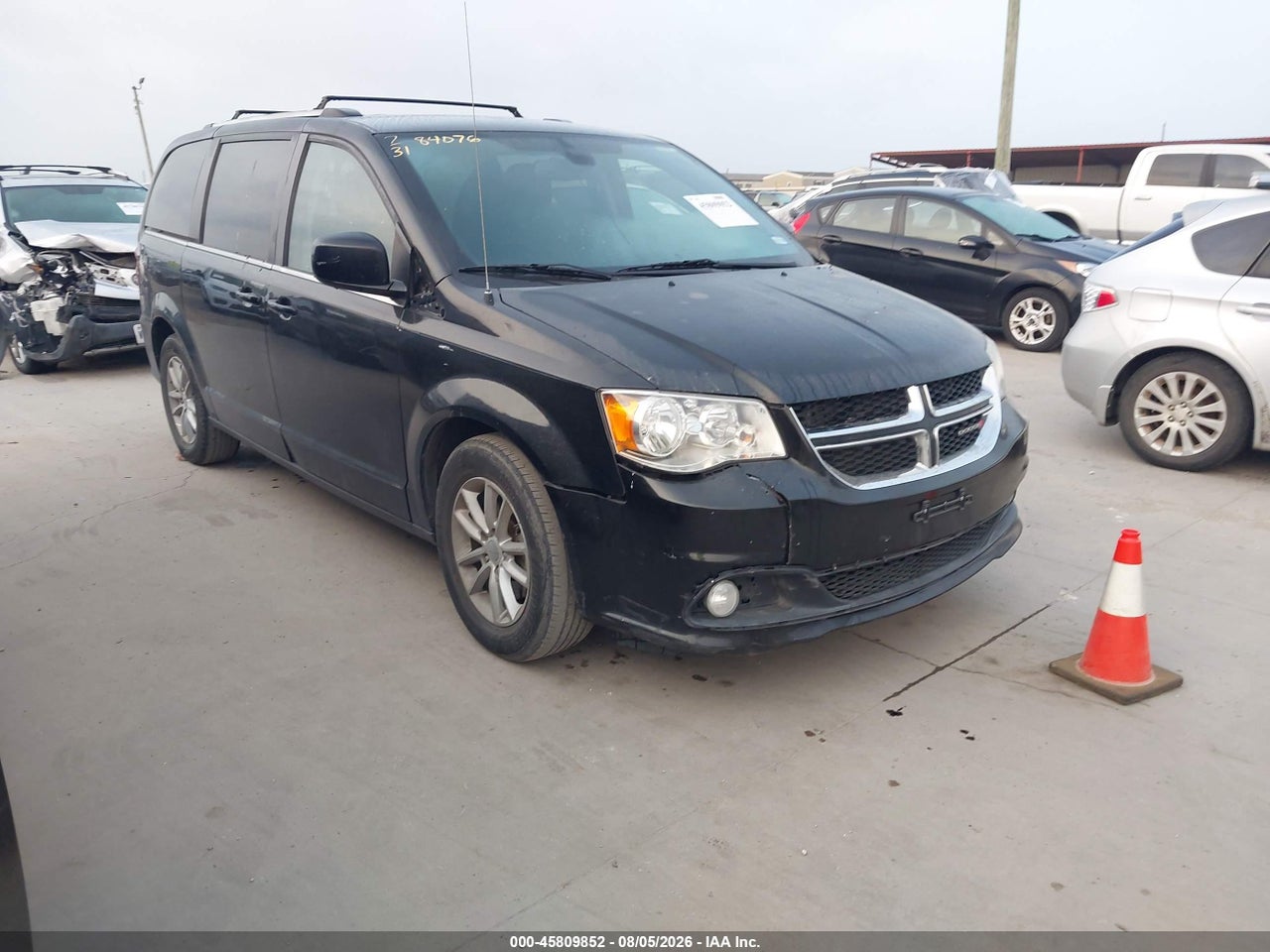 2C4RDGCG7KR****** · 2019 DODGE GRAND CARAVAN SXT