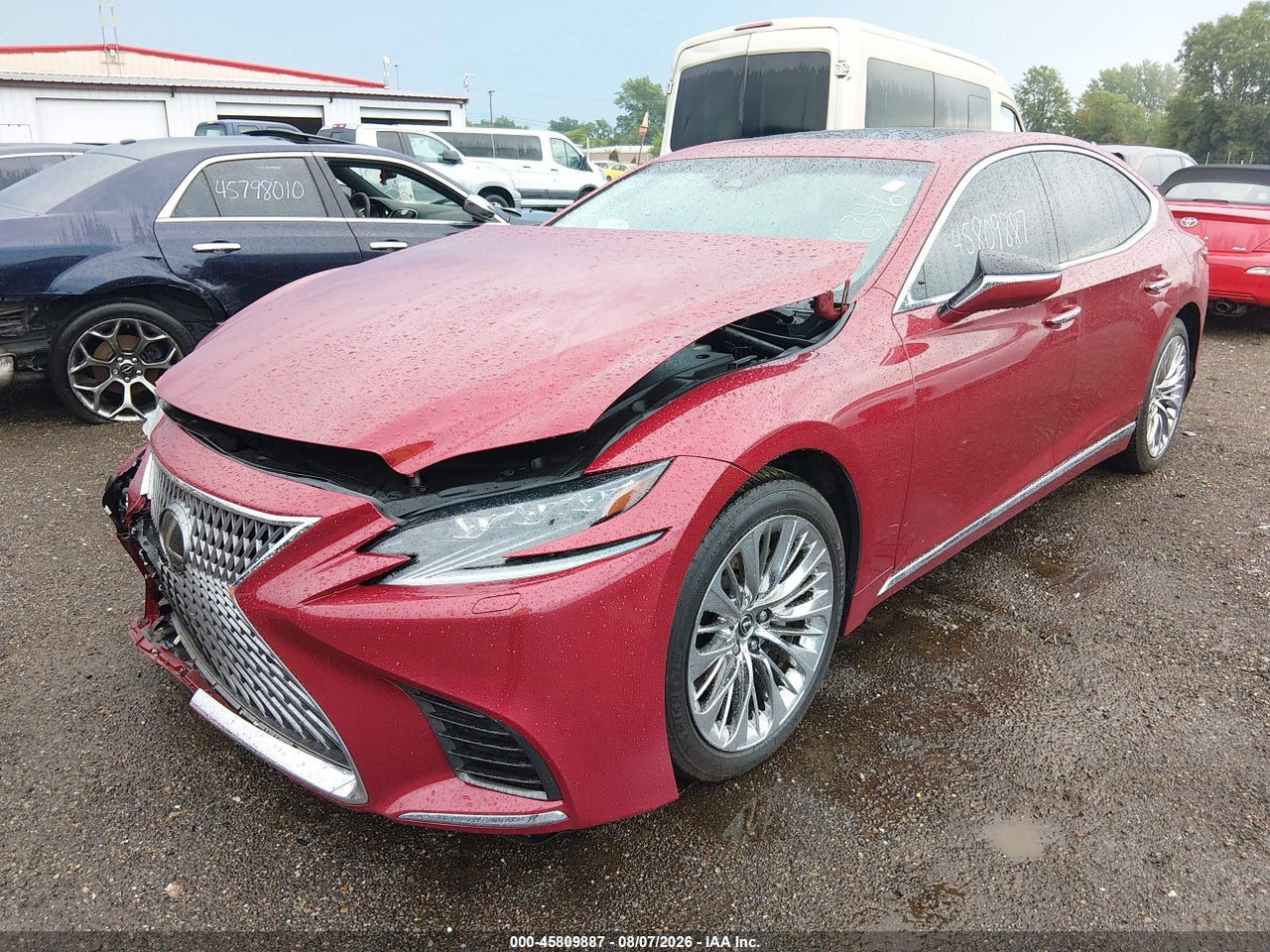 2019 LEXUS LS 500 · 2/11