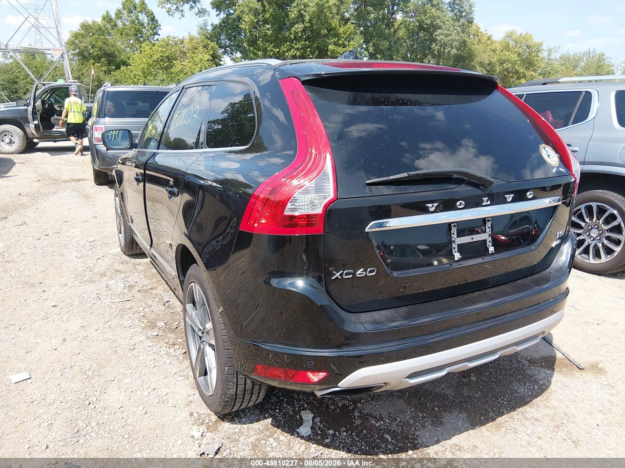 2017 VOLVO XC60 T5 DYNAMIC · 3/11