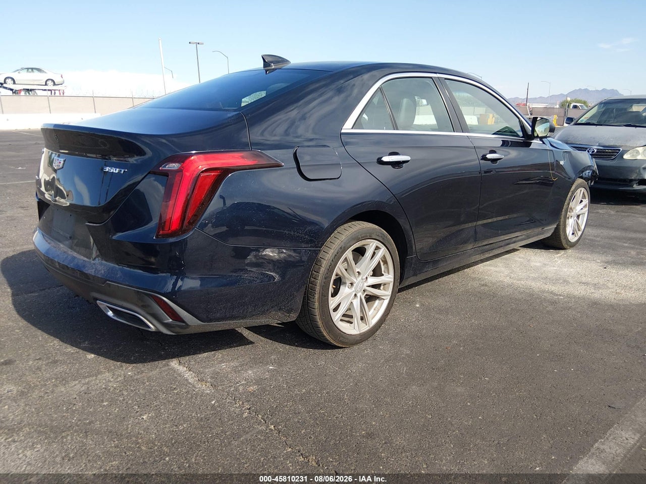 2021 CADILLAC CT4 LUXURY · 4/11