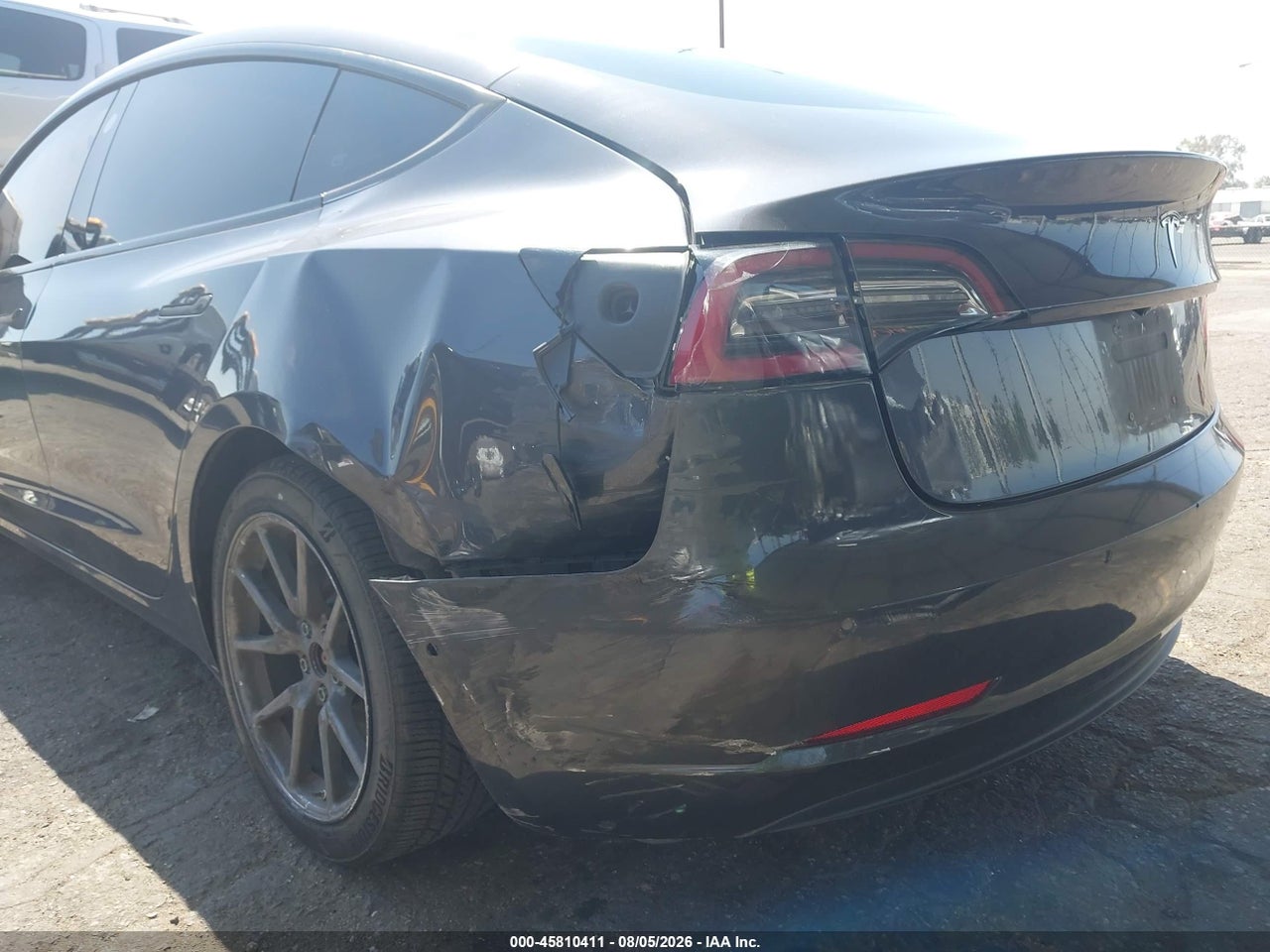 2018 TESLA MODEL 3 LONG RANGE/MID RANGE · 6/9