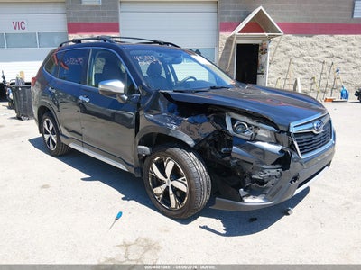 JF2SKAWCXKH****** · 2019 SUBARU FORESTER TOURING