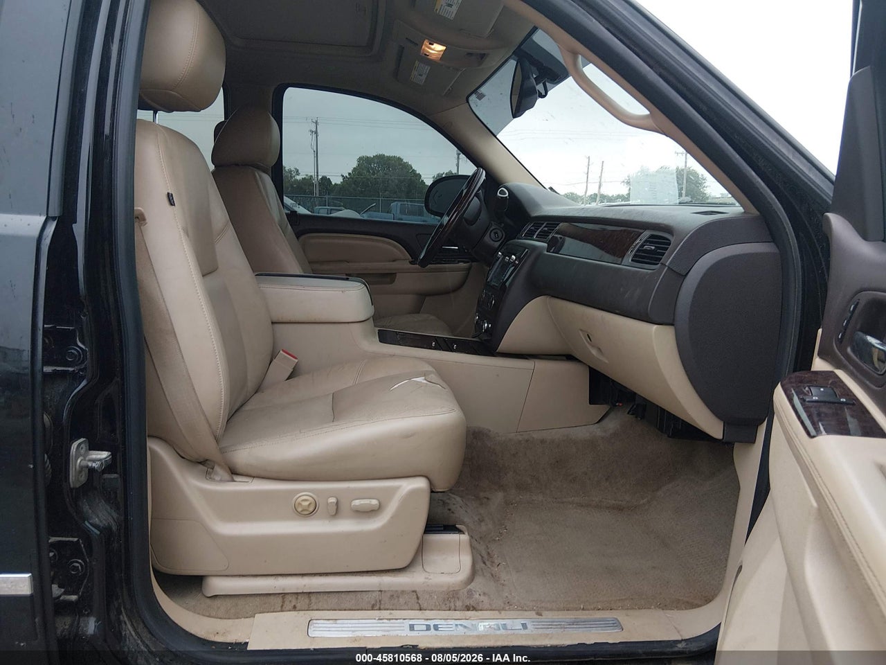 2011 GMC YUKON XL 1500 DENALI · 5/11