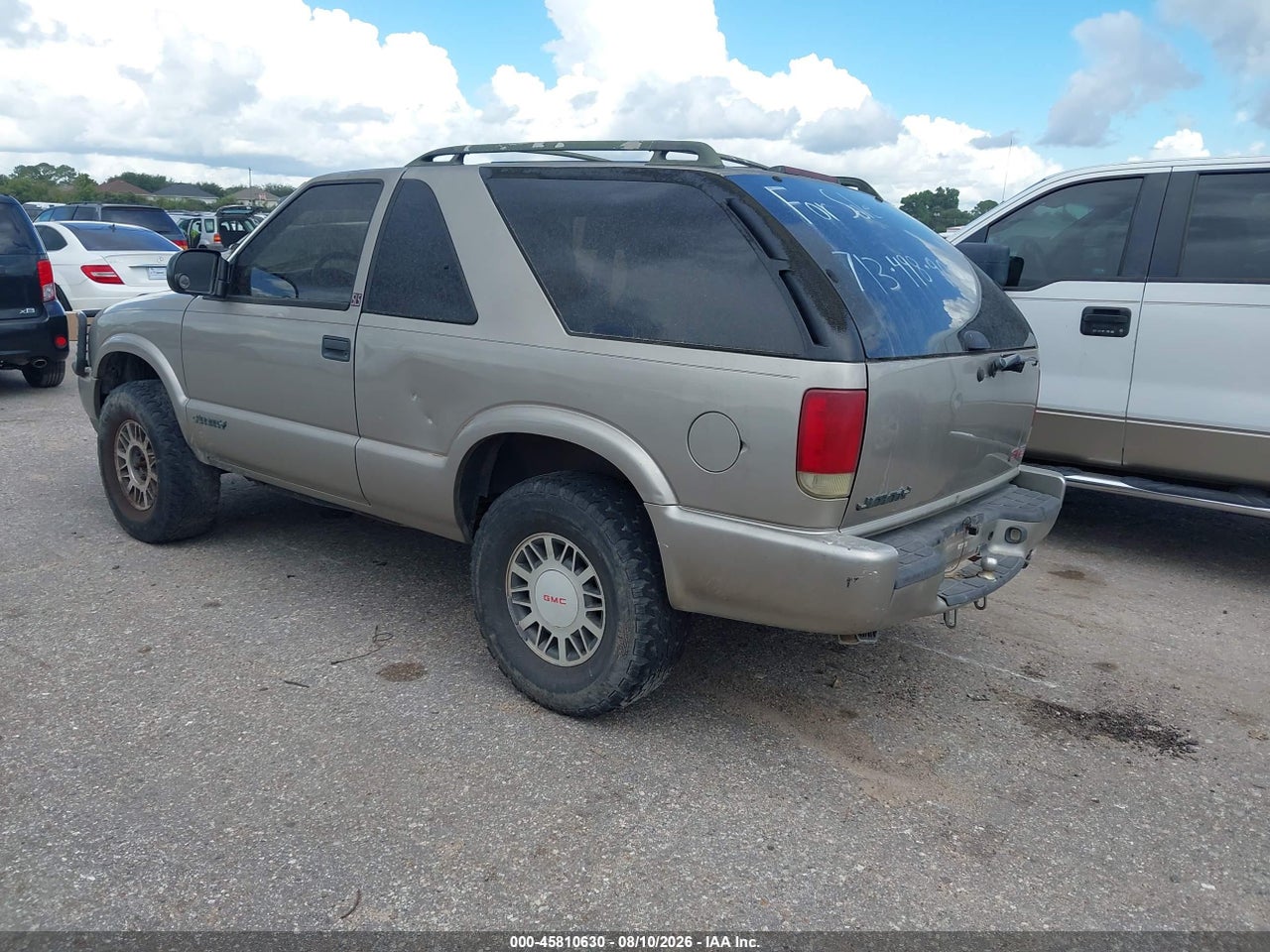 2001 GMC JIMMY SLS W/1SB · 3/11