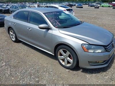 1VWBP7A30CC****** · 2012 VOLKSWAGEN PASSAT 2.5L SE