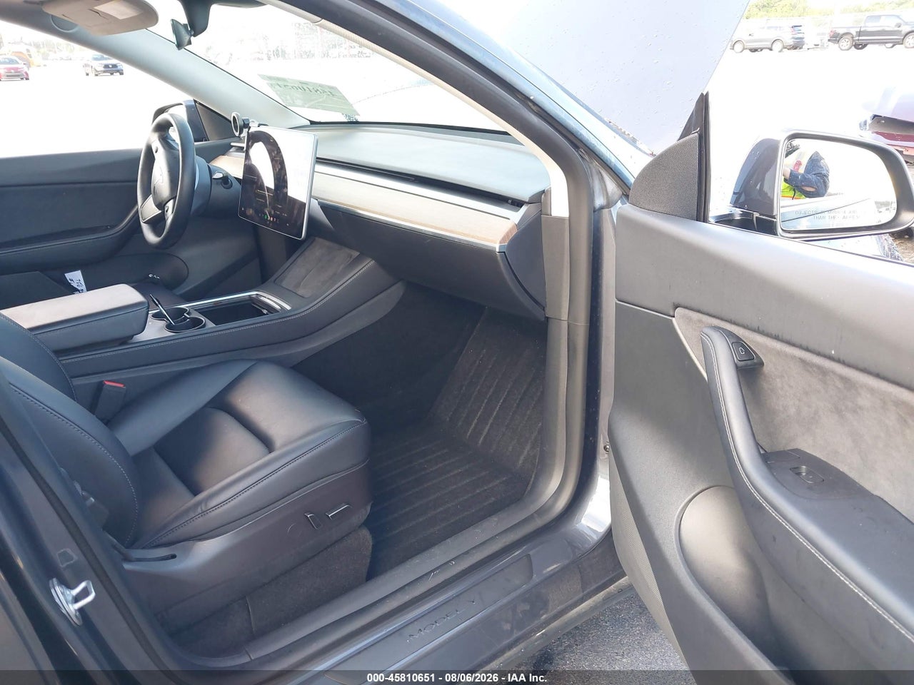 2022 TESLA MODEL Y LONG RANGE DUAL MOTOR ALL-WHEEL DRIVE · 5/9