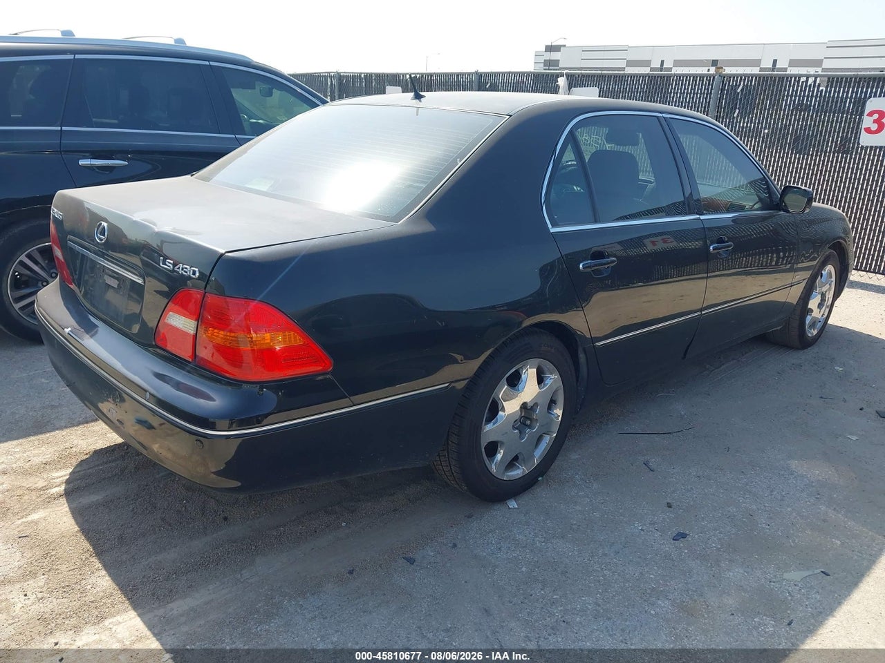 2003 LEXUS LS 430 · 4/11