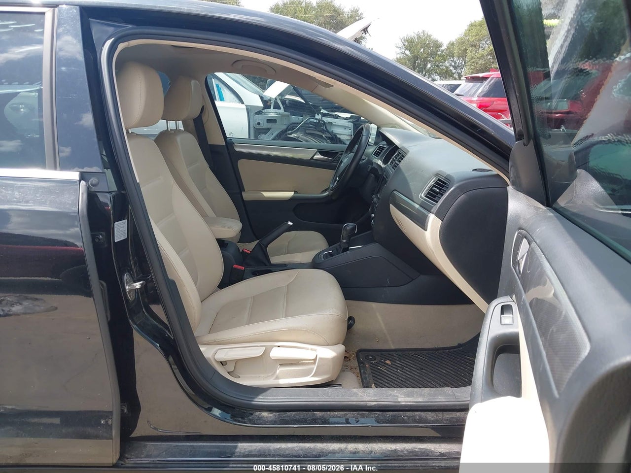 2015 VOLKSWAGEN JETTA 1.8T SE · 5/11