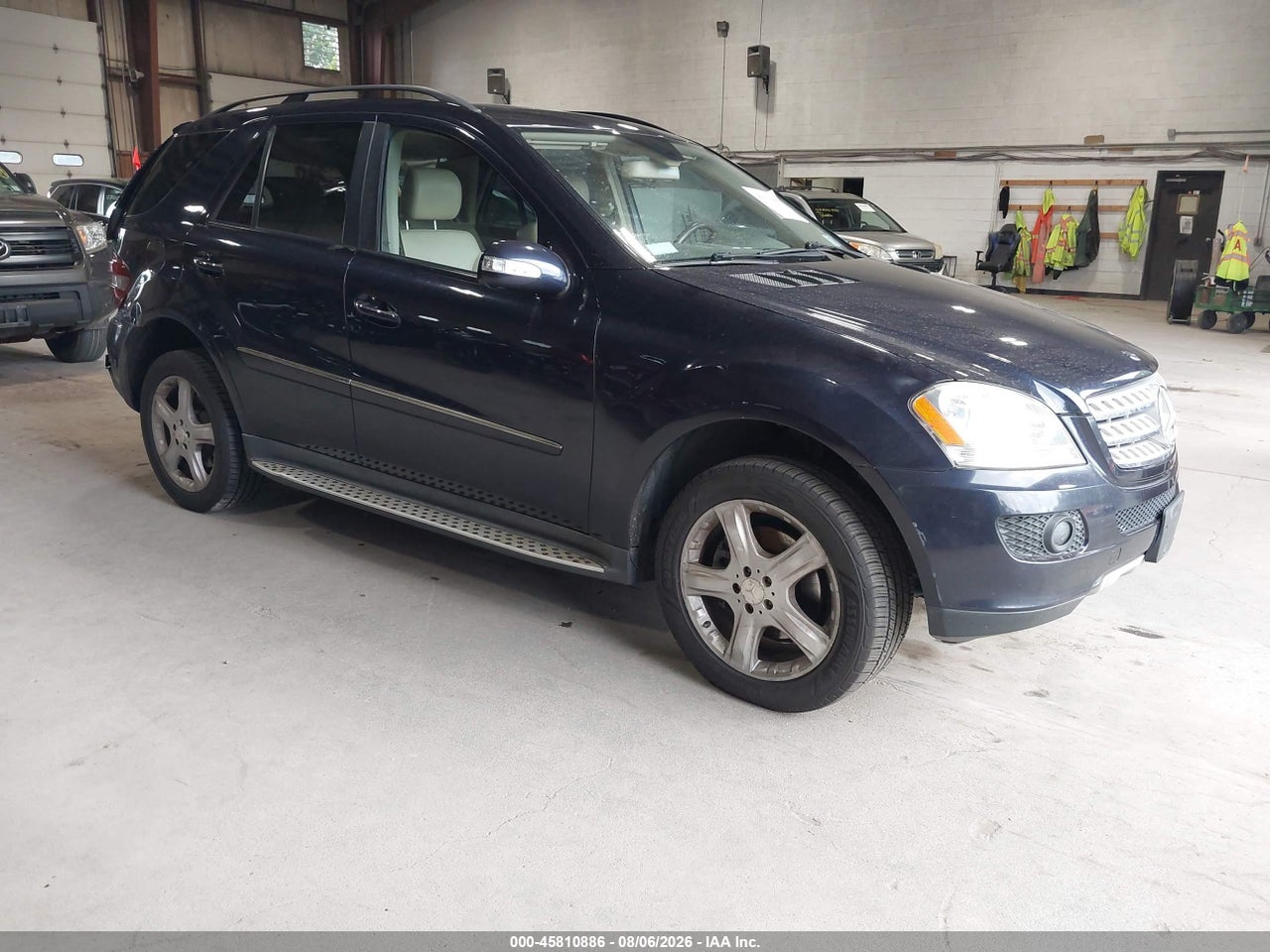 4JGBB86E38A****** · 2008 MERCEDES-BENZ ML 350 4MATIC