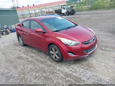 5NPDH4AE3DH****** · 2013 HYUNDAI ELANTRA GLS
