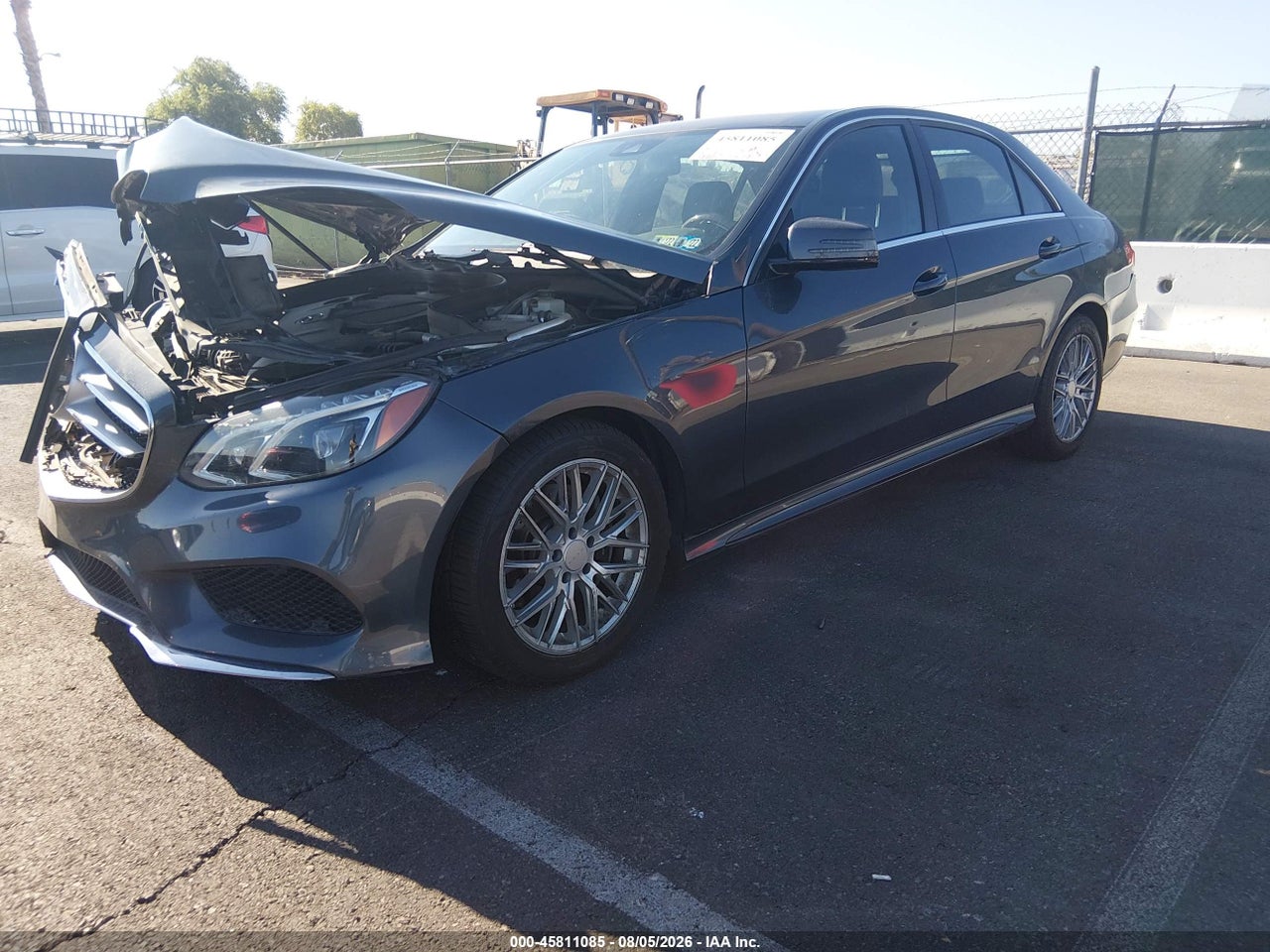 2015 MERCEDES-BENZ E 350 4MATIC · 2/11