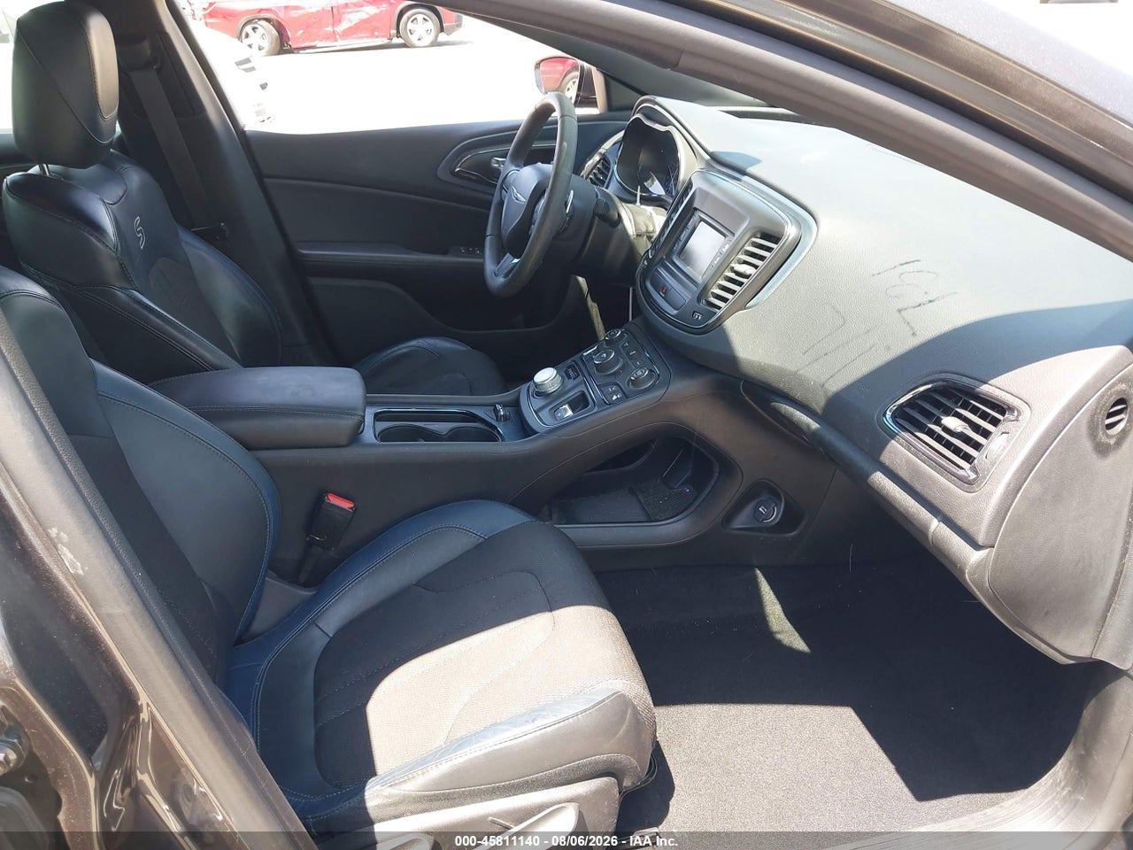2015 CHRYSLER 200 S · 5/11