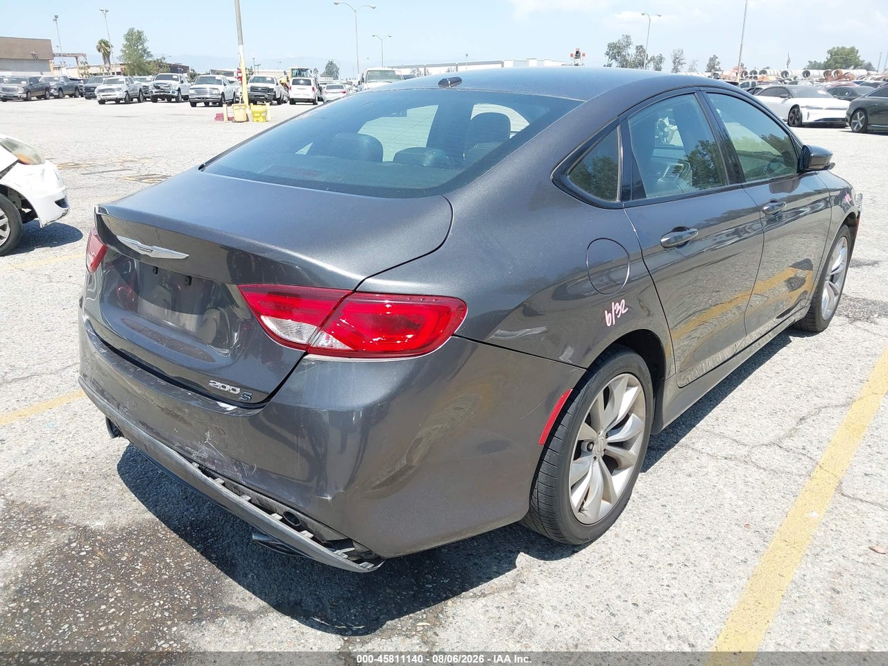 2015 CHRYSLER 200 S · 4/11