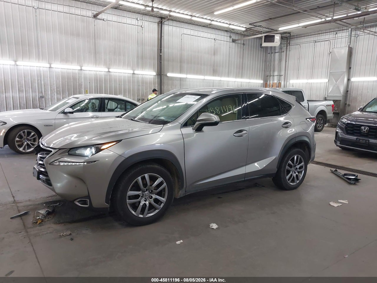 2016 LEXUS NX 200T · 2/11