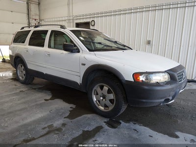 2004 VOLVO XC70 2.5T