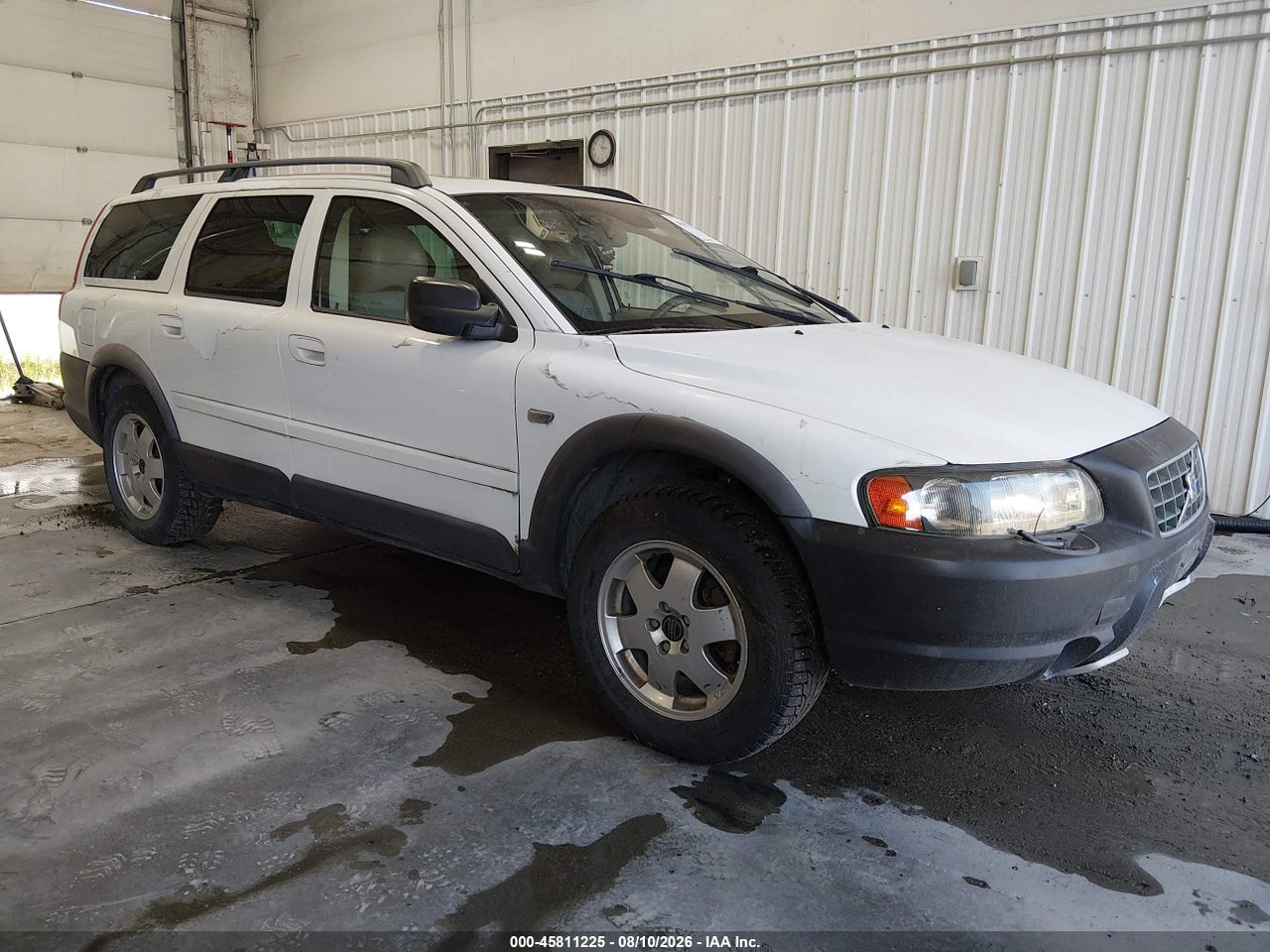 2004 VOLVO XC70 2.5T