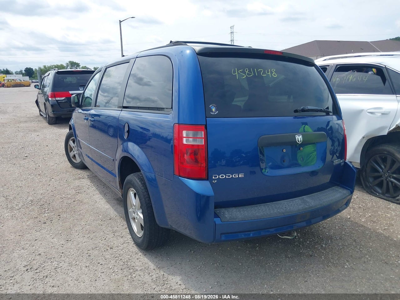 2010 DODGE GRAND CARAVAN HERO · 3/11