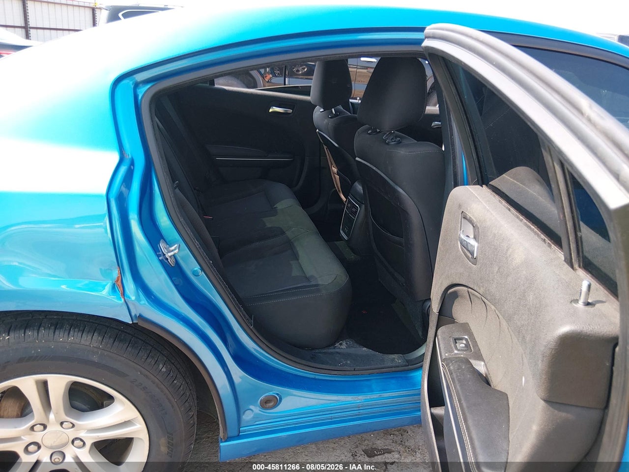 2019 DODGE CHARGER SXT RWD · 8/11
