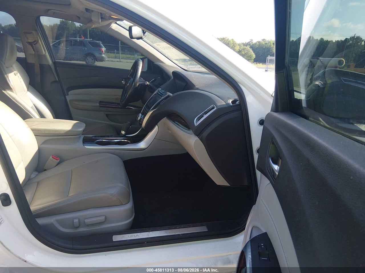 2016 ACURA TLX · 5/11