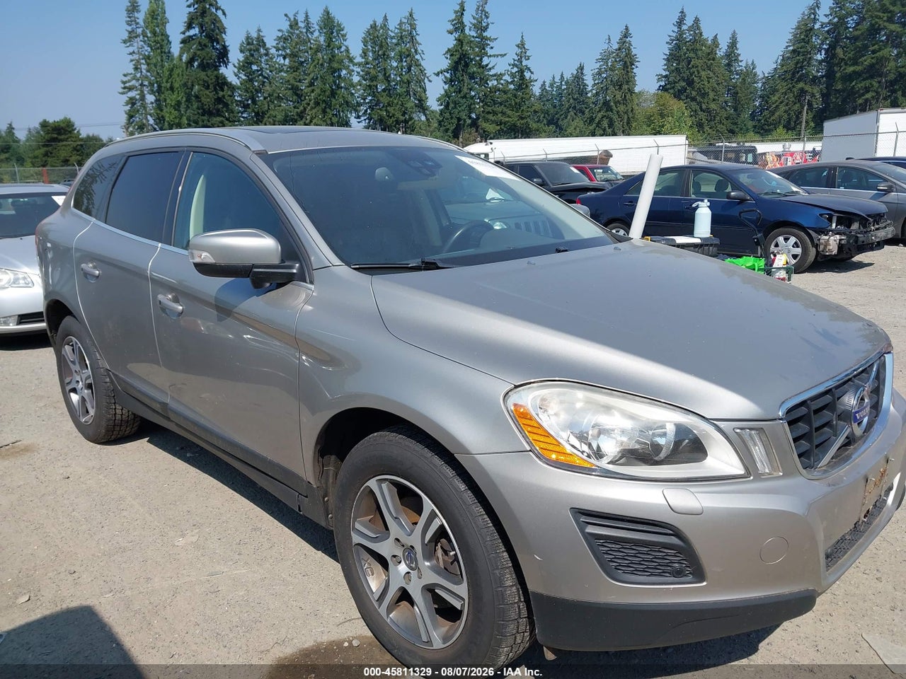 2011 VOLVO XC60 T6