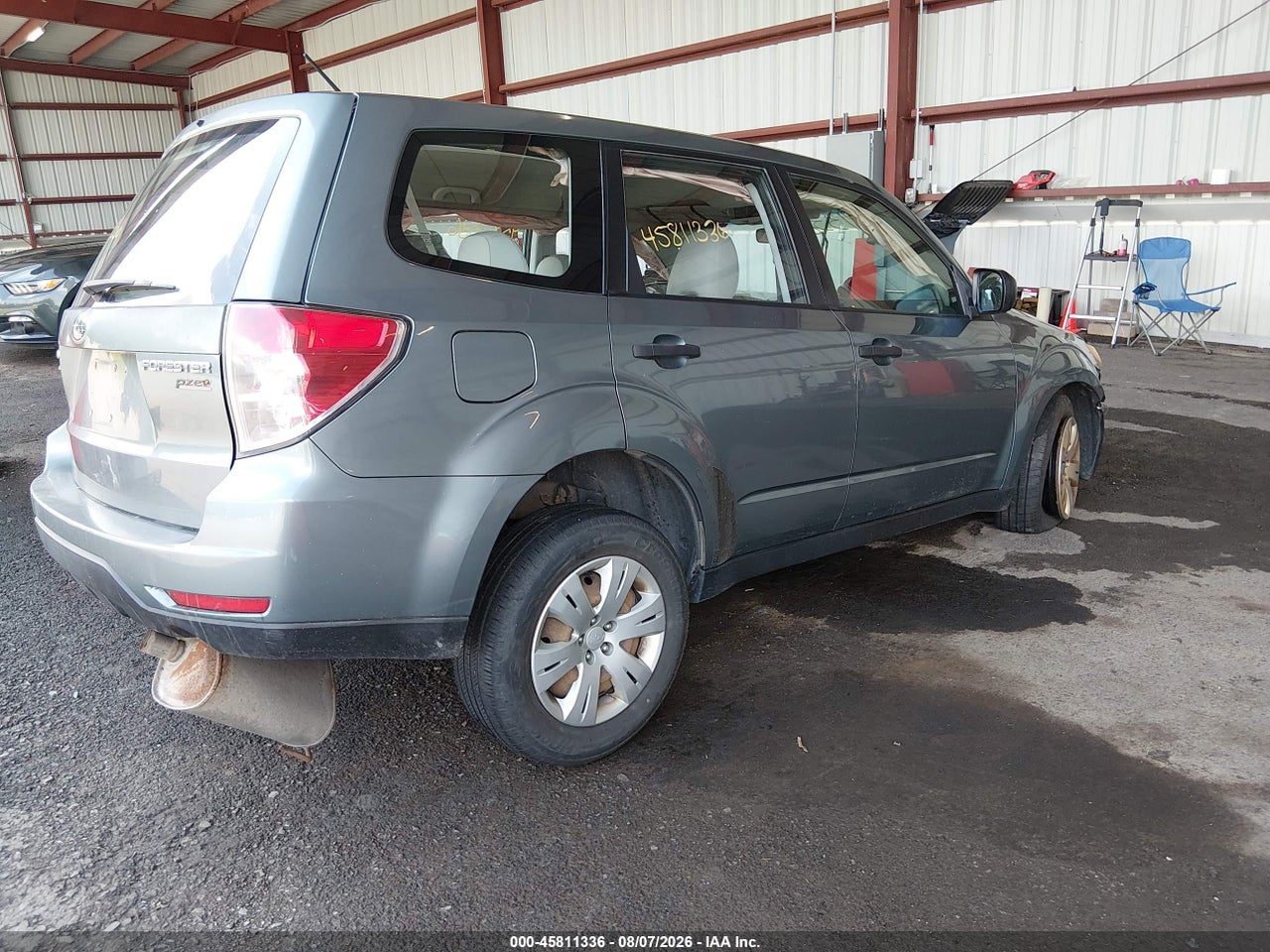 2010 SUBARU FORESTER 2.5X · 4/10