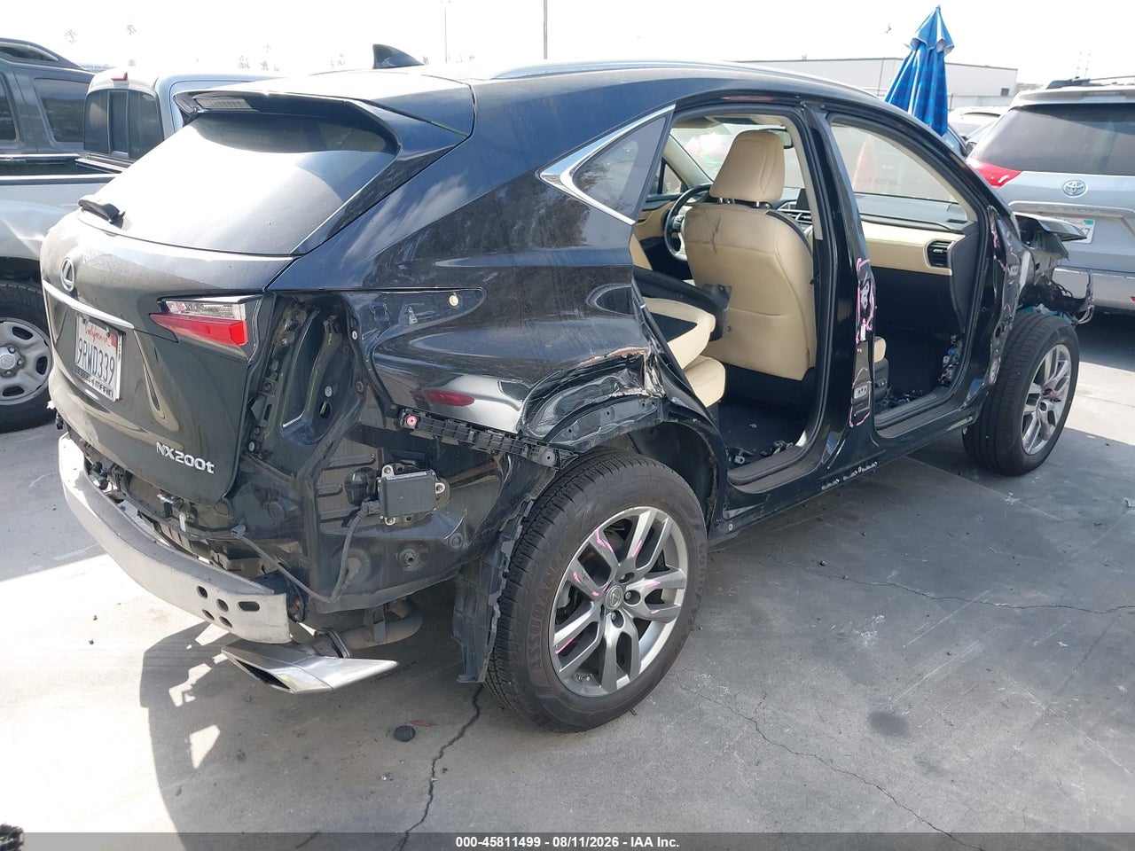 2015 LEXUS NX 200T · 4/11