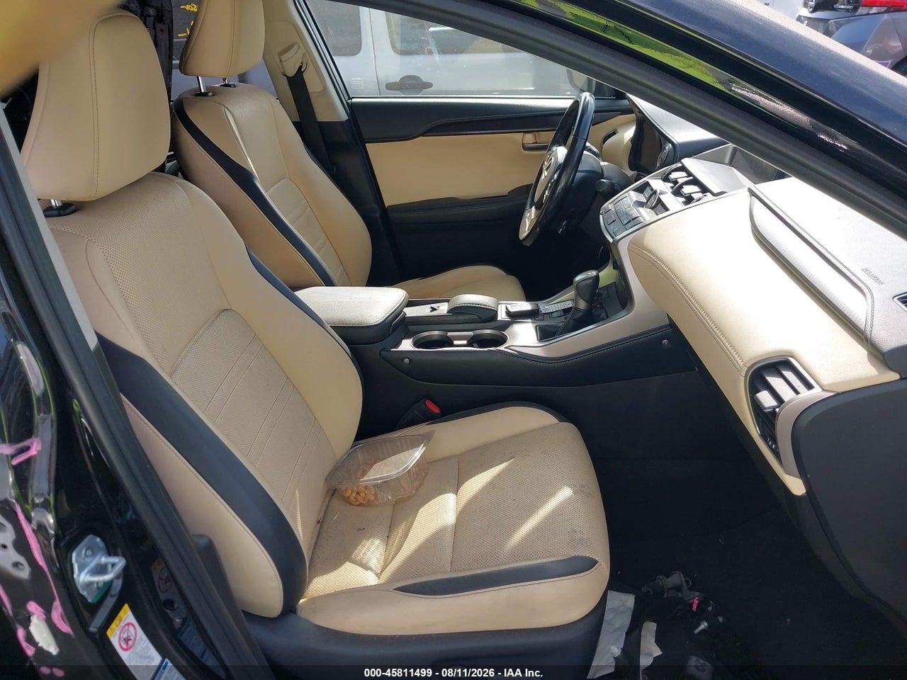 2015 LEXUS NX 200T · 5/11