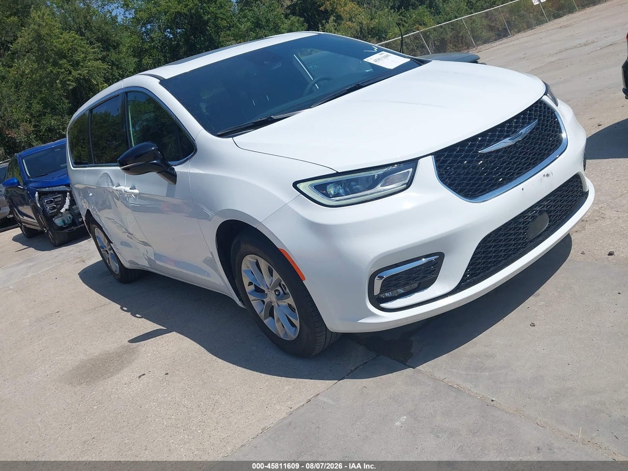 2C4RC1GG4TR****** · 2026 CHRYSLER PACIFICA LIMITED